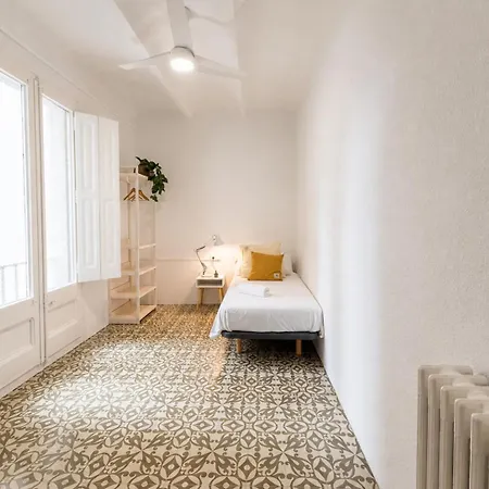 Appartement Cycle Haven Iil - Spacious 4br, Lift & Ac *