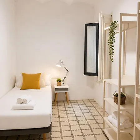 Apartment Cycle Haven Ii - Spacious 4br, Lift & Ac